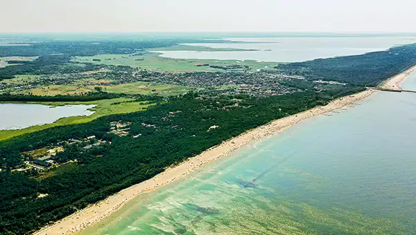 Inwestycje w działki nad morzem w 2025 roku – czy to nadal się opłaca?