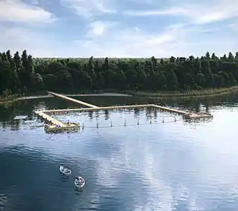 Działki nad morzem przy jeziorze z prywatnym pomostem na jeziorze Sarbsko